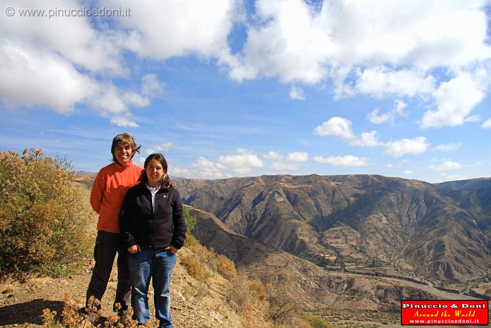 BOLIVIA 2 - Sulla strada per Sucre - 1.jpg